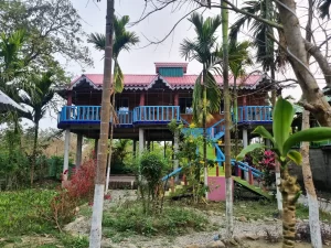 Rava Blue Homestay in Kodal Basti Forest